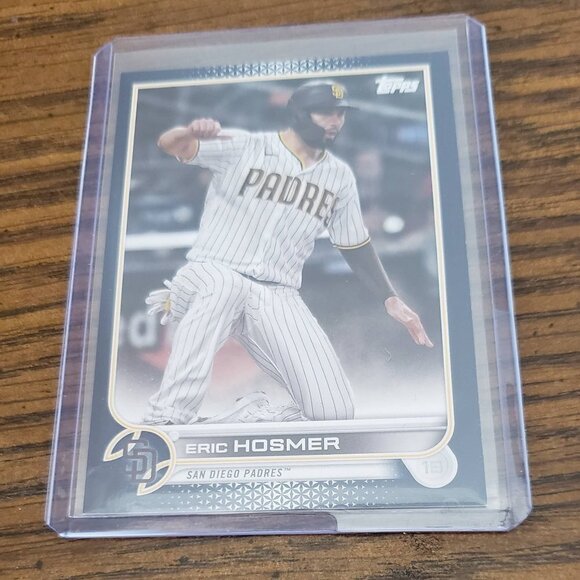 2022 Topps Series 1 Eric Hosmer Royal Blue Parallel #272 San Diego Padres - Picture 2 of 3